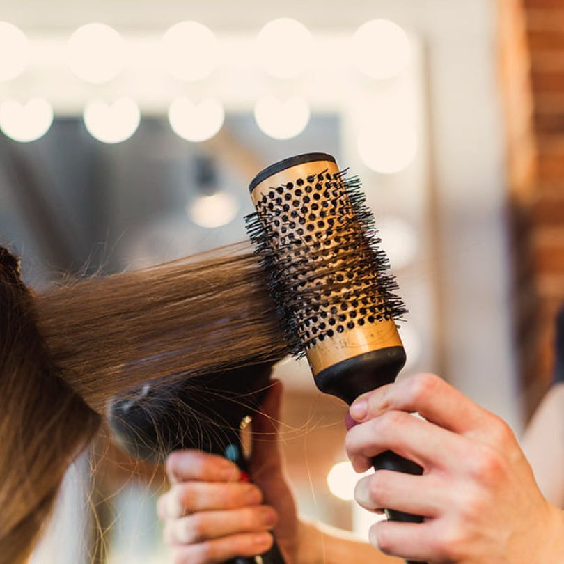 Beauty Services Franchise - Limited Owner Involvement